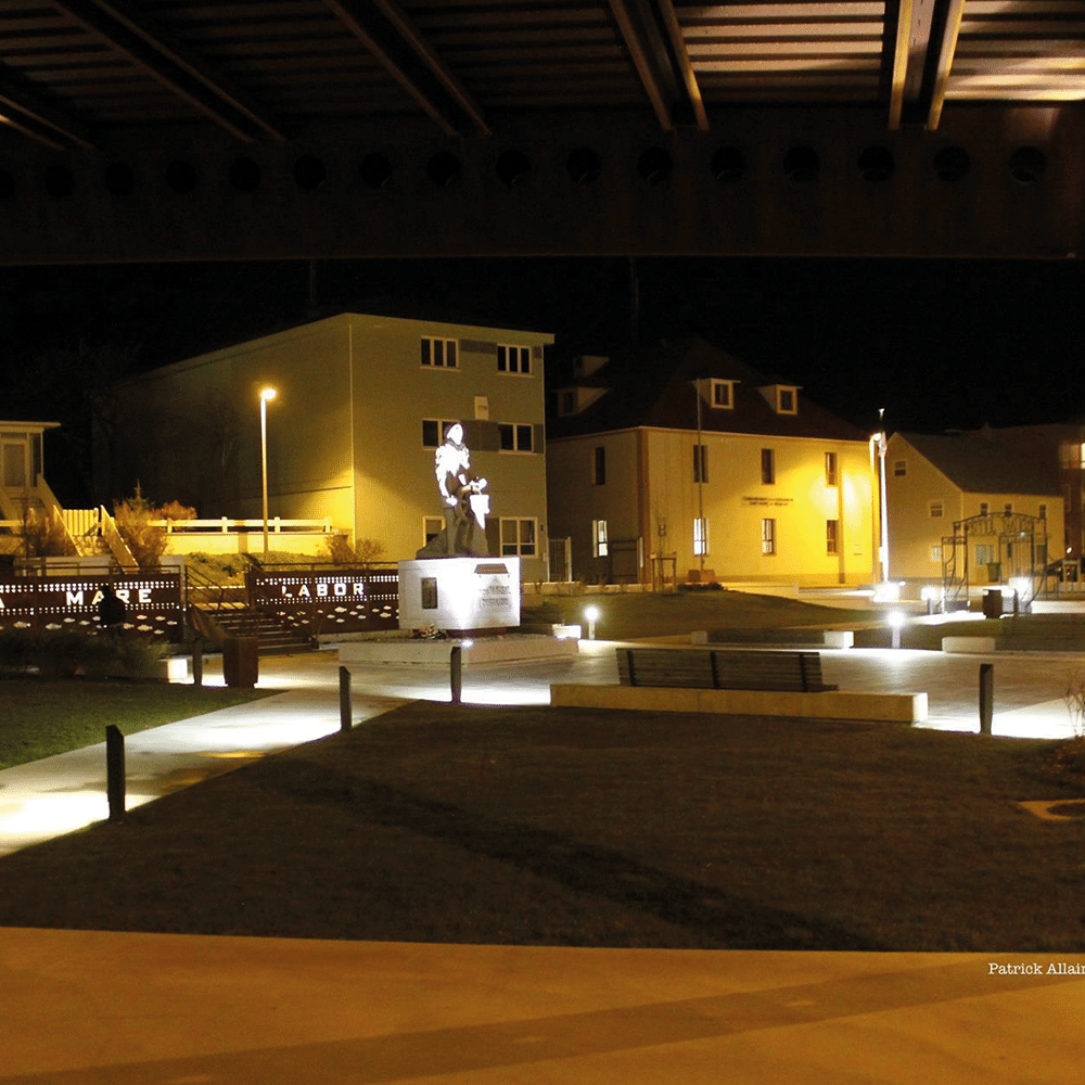 guyon mobilier urbain saint pierre et miquelon vue de nuit 1